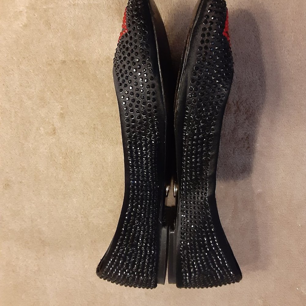 Betsey Johnson Beaded Black Ballarina Slipper w/Red Lips & Cheetah Lining Size 8 - Picture 5 of 10